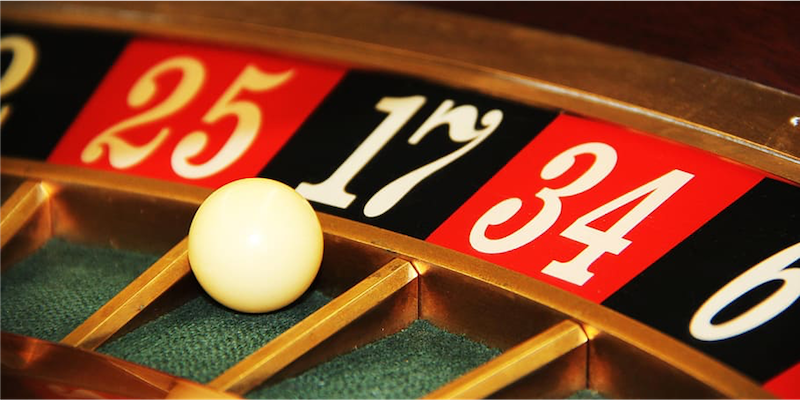 Roulette ball and table