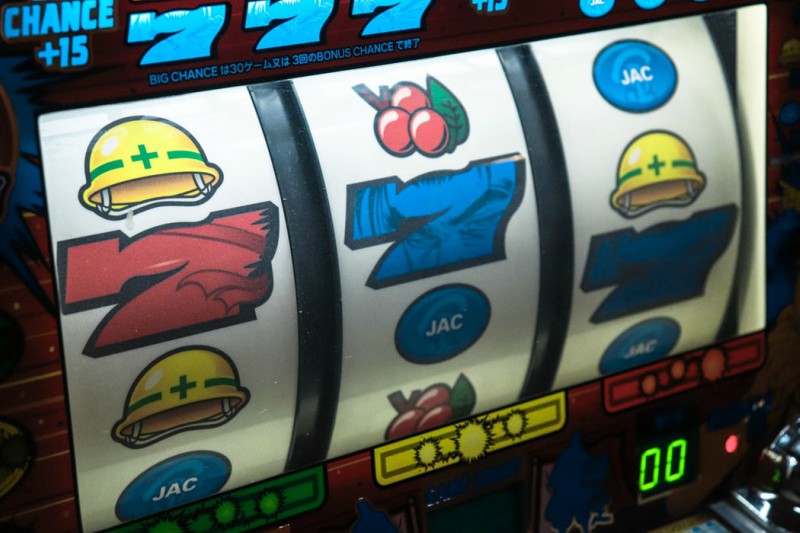 Spill progressive automater hos Royal Vegas Casino.