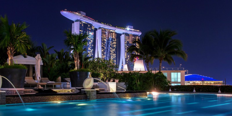 Marina Bay Sands Singapore palm trees and pool