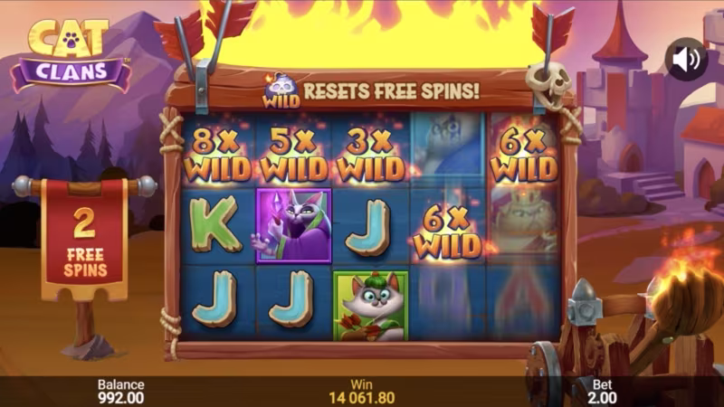 Cat Clans™ Cat-A-Pult Free Spins in game screen shot
