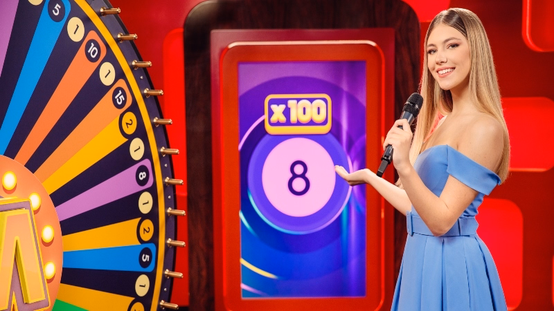 Image of live dealer hostess for the game Mega Wheel